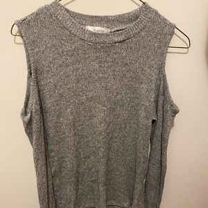 Active USA sweater type shirt! ❤️💞